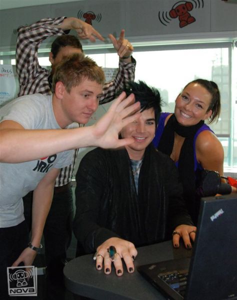 Adam-Lambert-plays-Chat-Roulette-116010.jpg