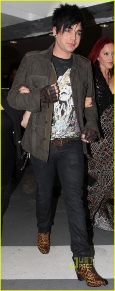adam-lambert-simon-curtis-02.jpg