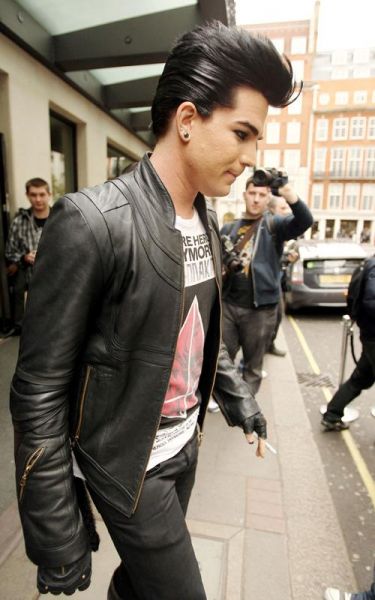 adam-lambert-050510-4.jpg