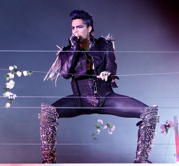 gallery_enlarged-adam-lambert-codpiece-concert-photos-03072010-05.jpg