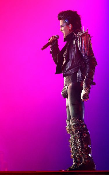 adam-lambert-030710-6.jpg