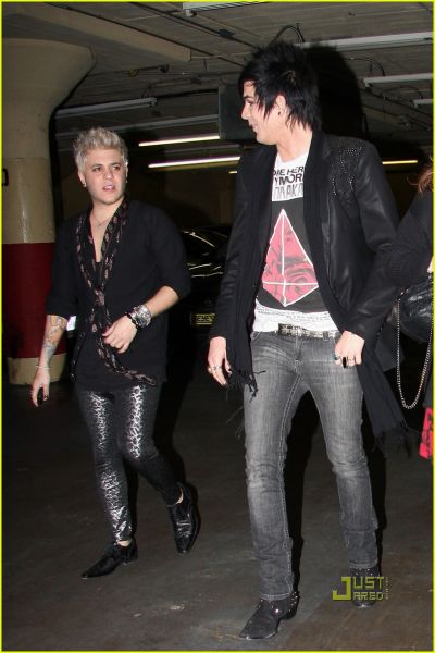 adam-lambert-ferras-04.jpg