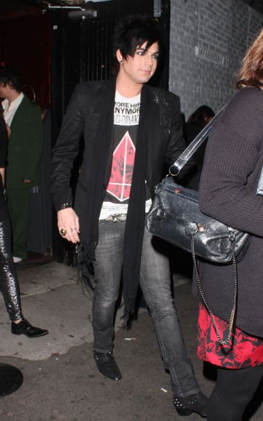 adam-lambert-010910-3.jpg
