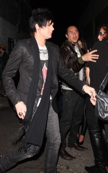 adam-lambert-010910-4.jpg