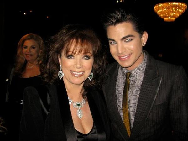 Créditos @jackiejcollins
