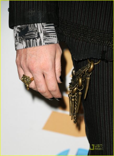 adam-lambertpre-grammy-gala-salute-to-industry-icons-07.jpg