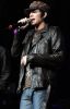 Nome da imagem=adam_lambert_attends_Y100s_jingle_bell_ball_in_florida_celebritycity_arielriann_18173_843.jpg
Tamanho=637KB
Dimensão=1288x2000
Data Envio=15 Dez, 2009 adam_lambert_attends_Y100s_jingle_bell_ball_in_florida_celebritycity_arielriann_18173_843.jpg