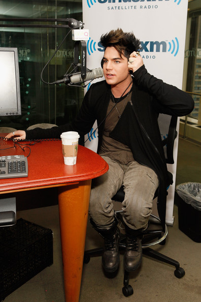 Celebrities2BVisit2BSiriusXM2B92dta-hIDXHl.jpg