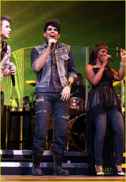 Créditos: justjared.buzznet.com 
