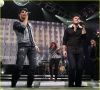 Nome da imagem=adam-lambert-kris-allen-american-20.jpg
Tamanho=111KB
Dimensão=800x726
Data Envio=26 Ago, 2009 adam-lambert-kris-allen-american-20.jpg
