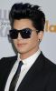 adam-lambert-041710-5.jpg