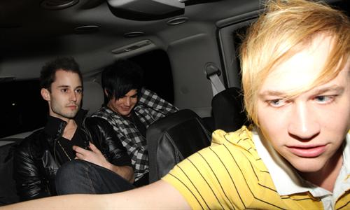 Adam_Lambert_enjoys_1c7f.JPG