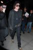 Nome da imagem=Adam_Lambert_gets_hounded_photographers_tries_bz0jASETdDTl.jpg
Tamanho=65KB
Dimensão=396x594
Data Envio=22 Jan, 2011 Adam_Lambert_gets_hounded_photographers_tries_bz0jASETdDTl.jpg