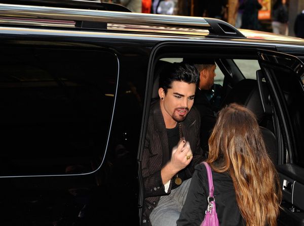 Créditos: AdamEyes'd / Adam Lambert Network
