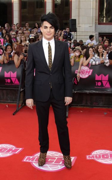 adam-lambert-062010-2.jpg