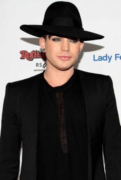 Créditos: Talented Artists of the Glamily (T.A.O.G.)
