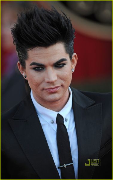 adam-lambert-2010-sag-awards-08.jpg