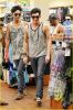 Nome da imagem=adam-lambert-tank-top-05.jpg
Tamanho=327KB
Dimensão=817x1222
Data Envio=24 Out, 2010 adam-lambert-tank-top-05.jpg