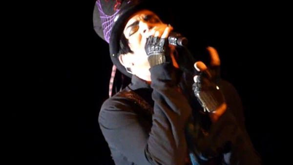 Créditos: Adam Lambert Italy
