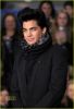 Nome da imagem=adam-lambert-amas-carried-away-01.jpg
Tamanho=213KB
Dimensão=835x1222
Data Envio=27 Nov, 2009 adam-lambert-amas-carried-away-01.jpg