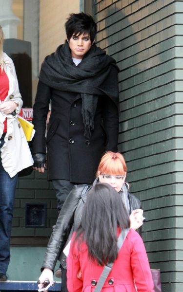 adam-lambert-012610-2.jpg
