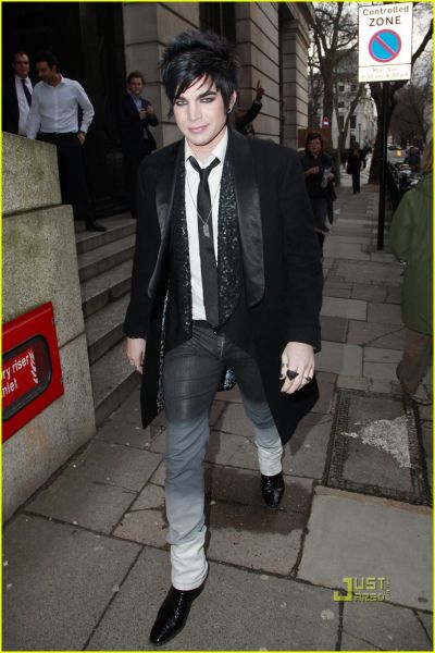 adam-lambert-bowling-alley-london-05.jpg