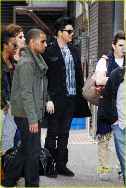 adam-lambert-top-man-03.jpg