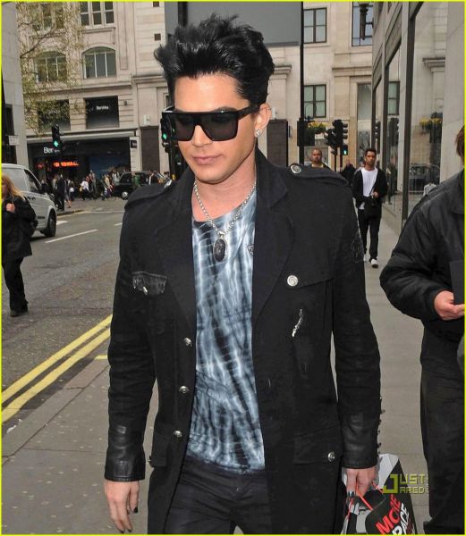 adam-lambert-top-man-10.jpg