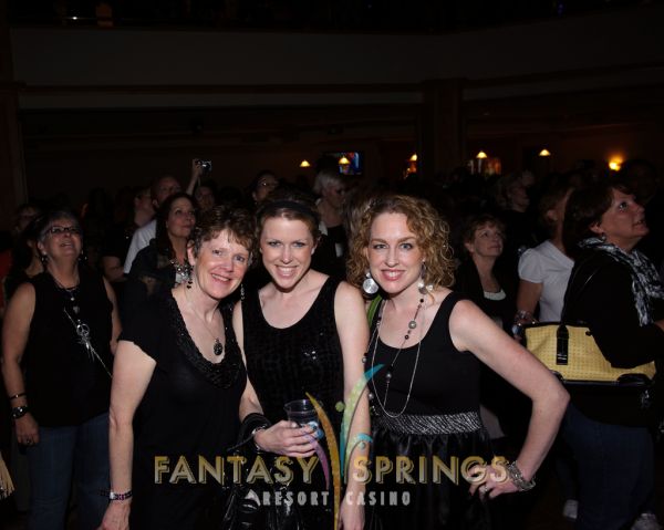 4406197559_6de1f2dfc4_b.jpg