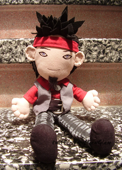 Monte Pittman
Créditos: July's Plush Creatures
