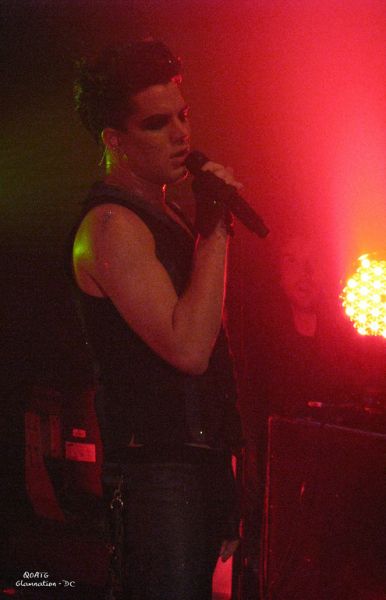 930518128_Sb966-XL.jpg