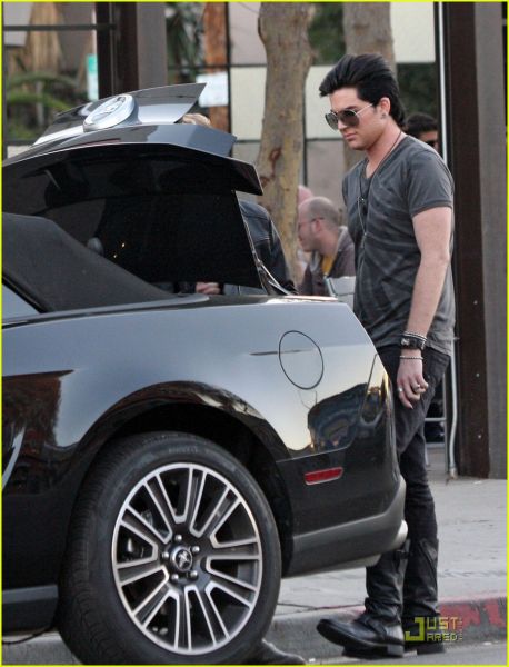 adam-lambert-mustang-08.jpg