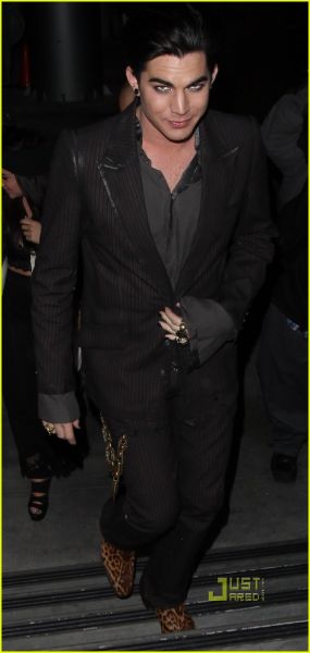 adam-lambert-hwood-01.jpg