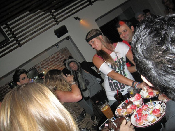 Créditos: @TJRFansUkrAndRu
