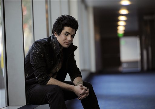 adam_lambert_chris_pizzello_photo_session_arielriann_3642_832AL.jpg