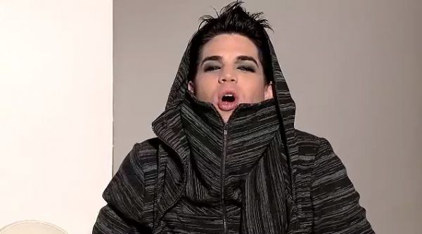 Créditos: Adamholic
