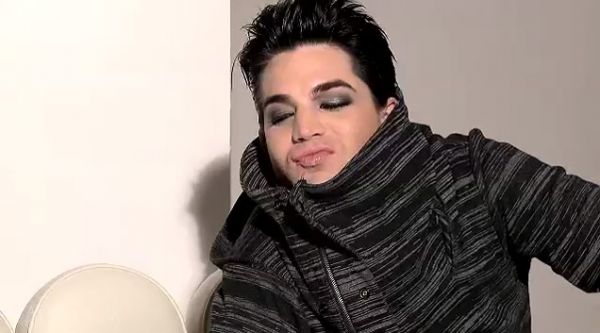 Créditos: Adamholic
