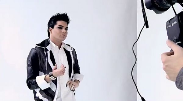 Créditos: Adamholic
