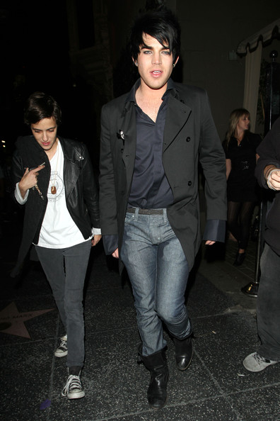 Adam+Lambert+steps+out+Samantha+Ronson+HbQYkU0PY4Ul.jpg