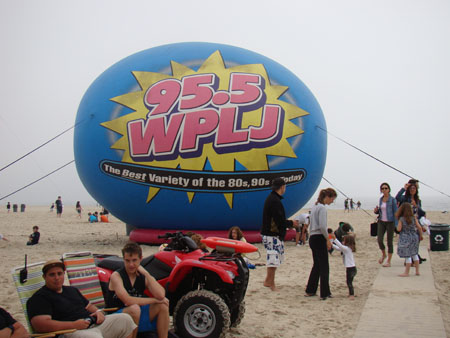 Créditos:  Rádio 95.5 WPLJ
