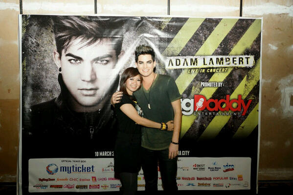 Créditos: Adam Lambert TV
