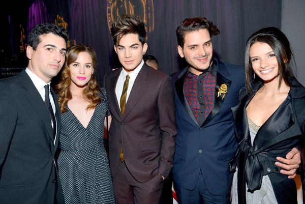 Créditos: Adam Lambert TV
