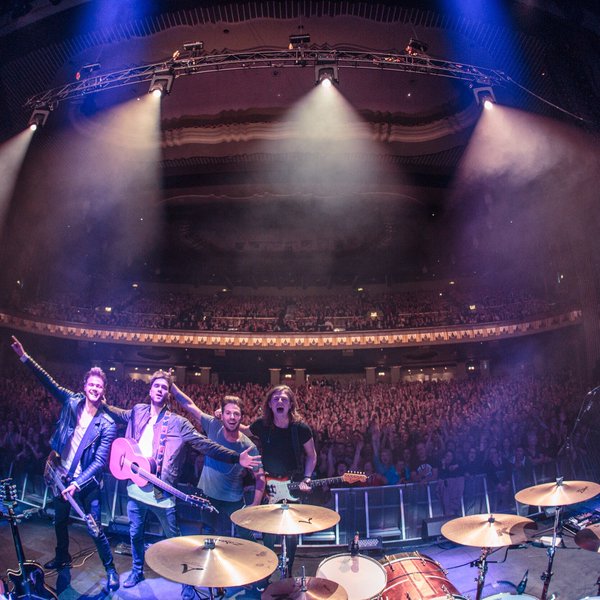 Créditos: @LawsonOfficial
