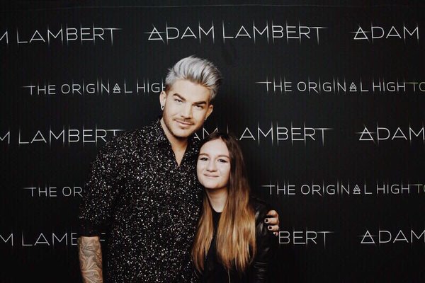 Créditos: @adamsglamberrt
