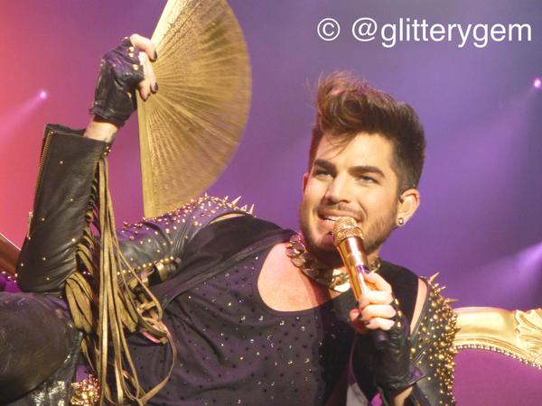 Créditos: @glitterygem
