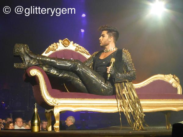 Créditos: @glitterygem
