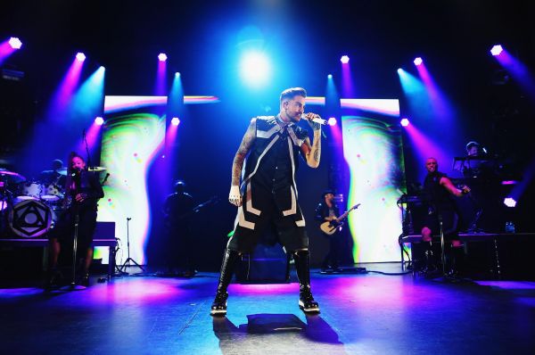Créditos: @adamlambert_pic
