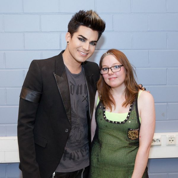Créditos: Adam Lambert TV
