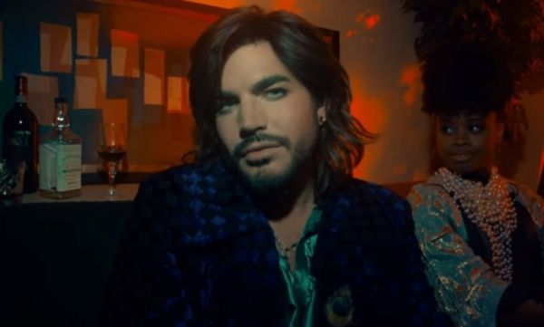 Créditos: Adam Lambert
