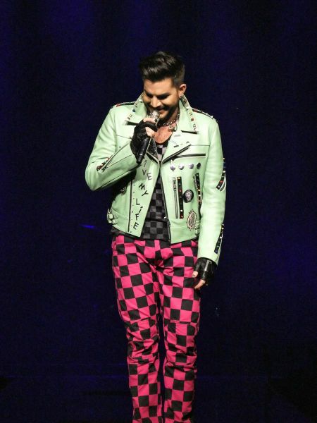 Créditos: @AdamLambertSwe
